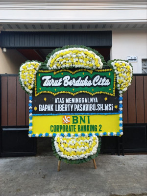 Papan Bunga Duka di Pulaupinang